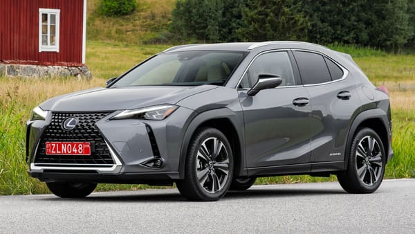 Lexus UX 250h