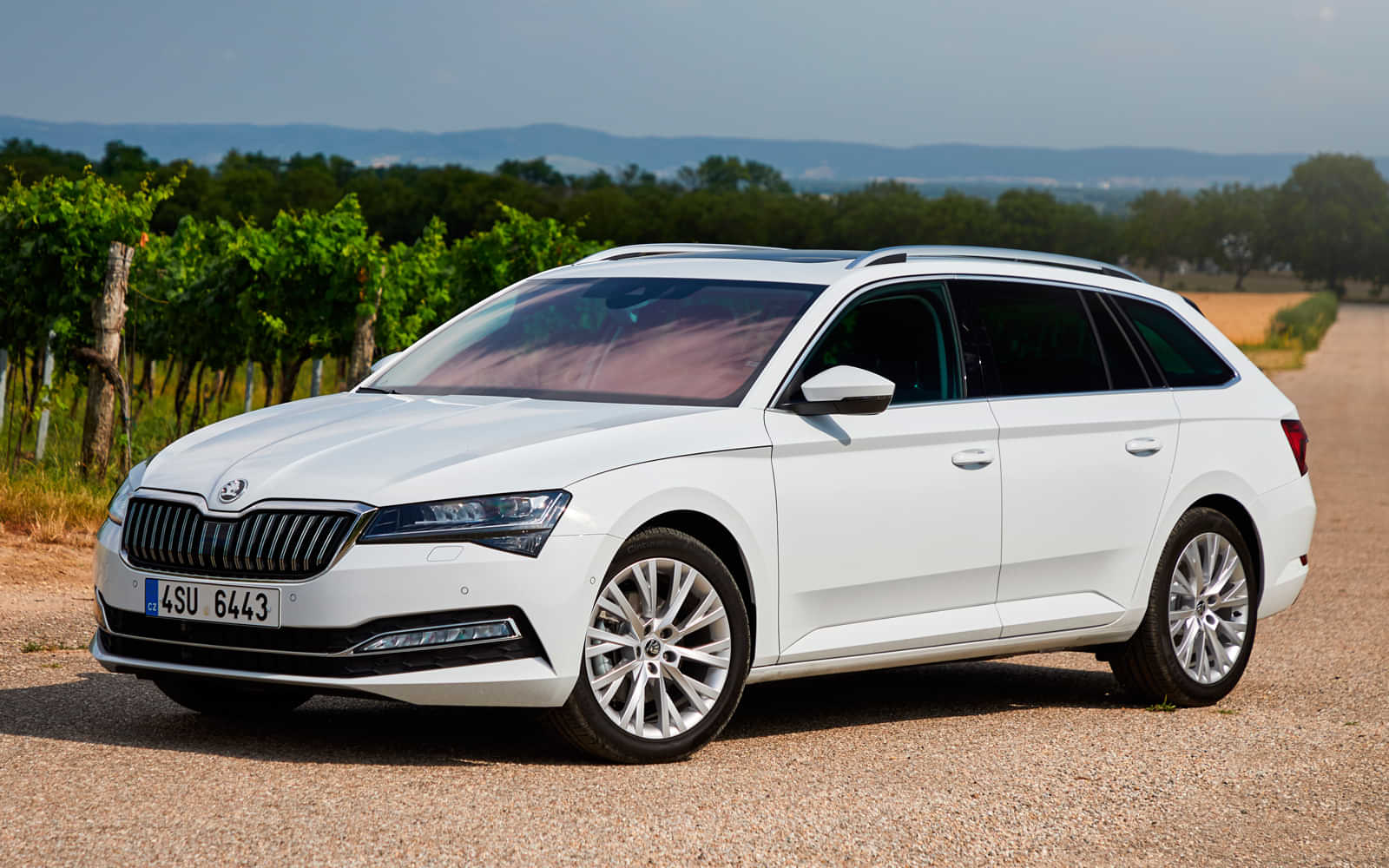 Skoda Superb Combi